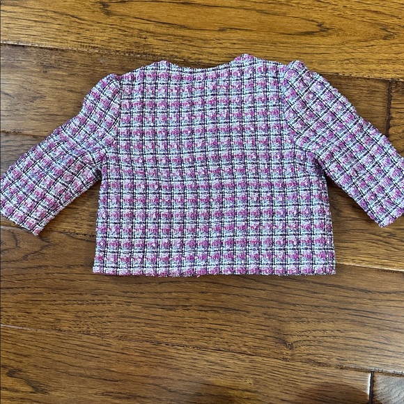 Pink and White Tweed Jacket and Shorts Set - Picture 4 of 6